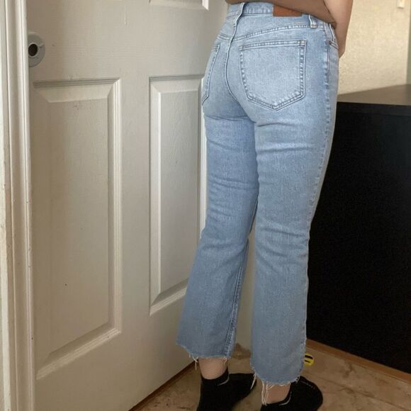 J. Crew Demi Boot Crop Jeans Size 27 Light Wash - Picture 2 of 4